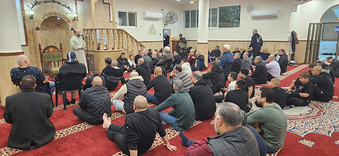 أمسية إيمانية حاشدة بمسجد العجمي في مدينة يافا